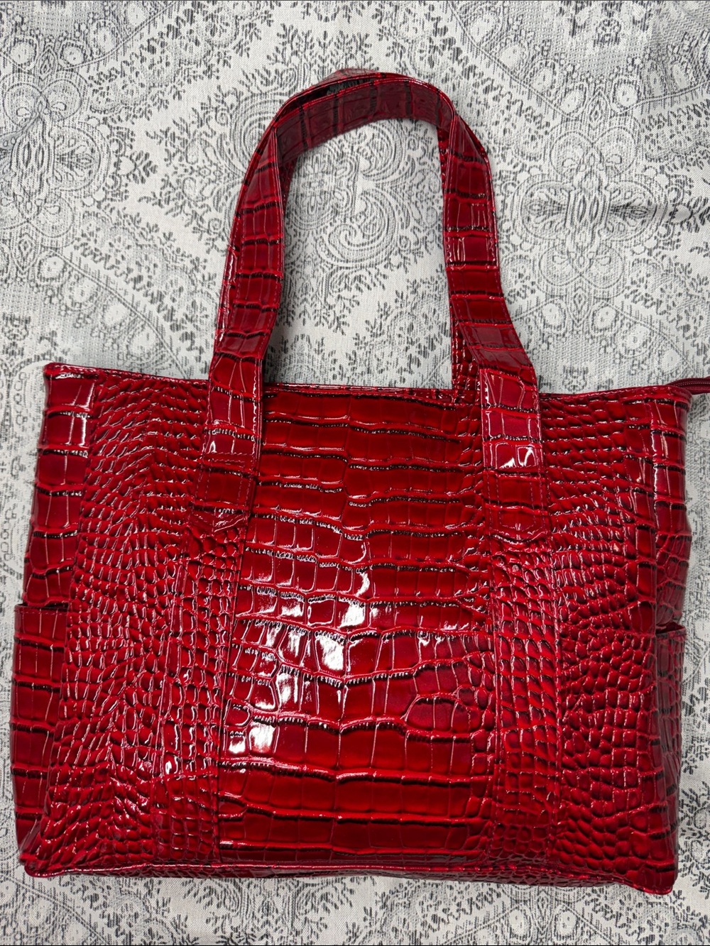 Red Croc-Embossed Tote Bag - Stylish Women's Handbag - 4x11x14